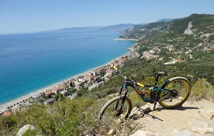 La Corte Natural Resort Pietra Ligure